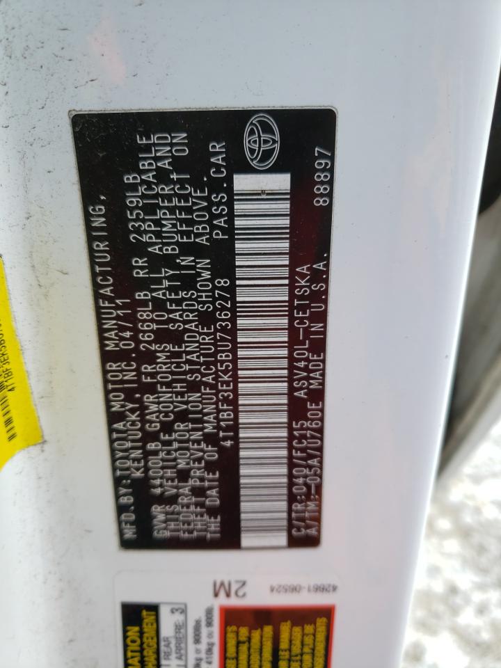 2011 Toyota Camry - Image 12