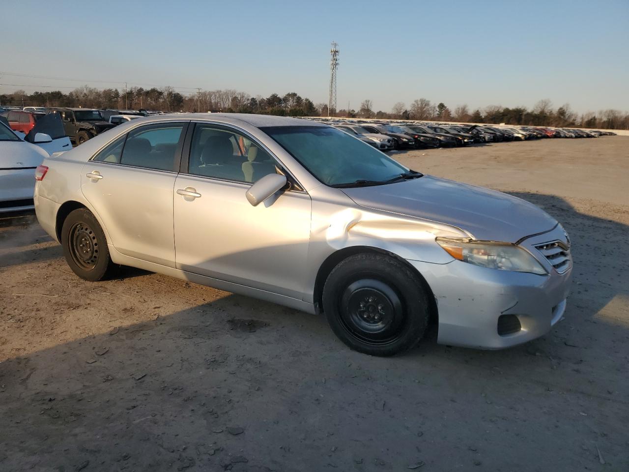 2011 Toyota Camry - Image 4