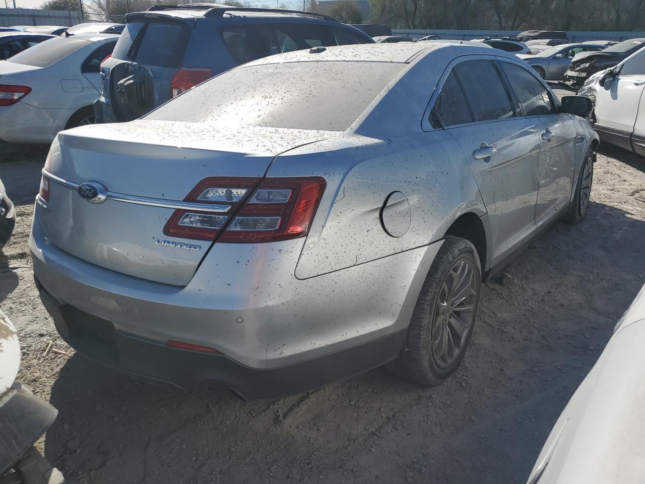 VIN 1FAHP2F80DG122934 2013 FORD TAURUS no.3