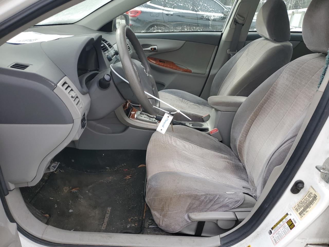 2009 Toyota Corolla - Image 7