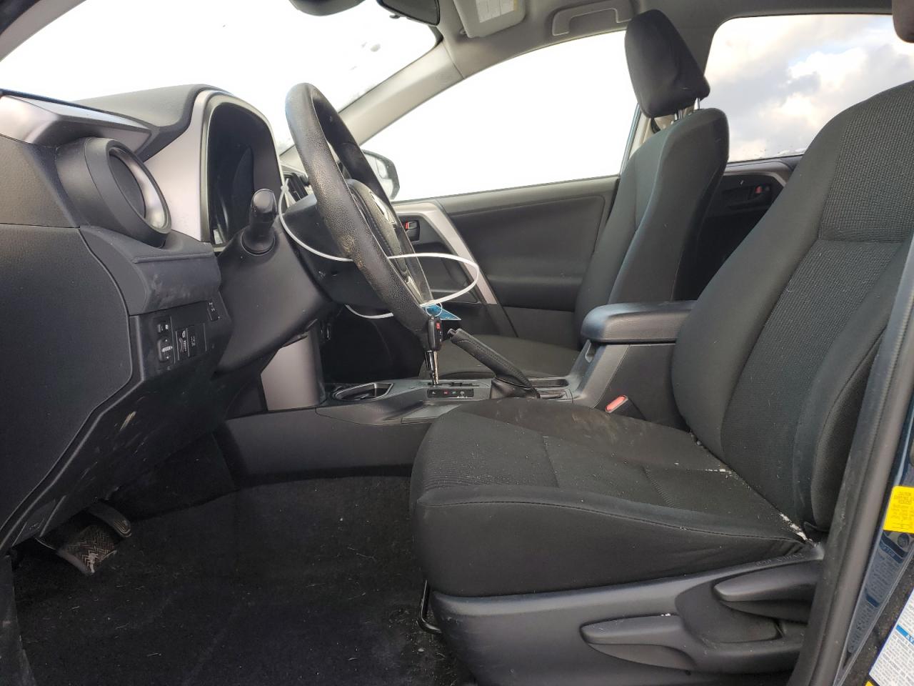 2018 Toyota RAV 4 - Image 7