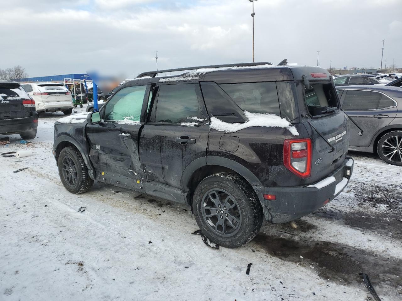 2021 Ford Bronco - Image 2