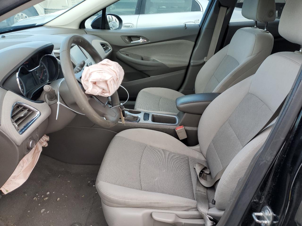 2017 Chevrolet Cruze - Image 7