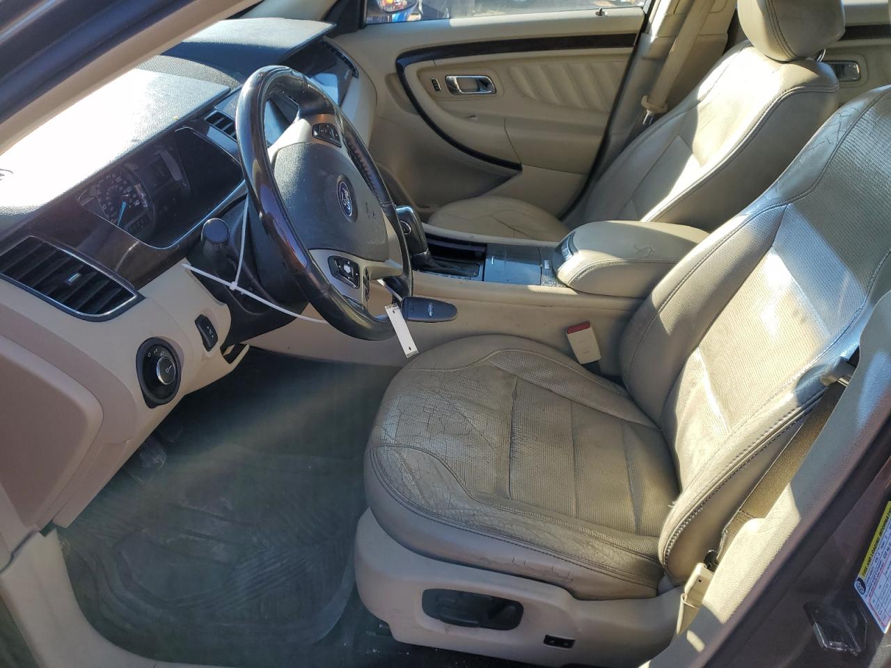 2013 Ford Taurus - Image 7