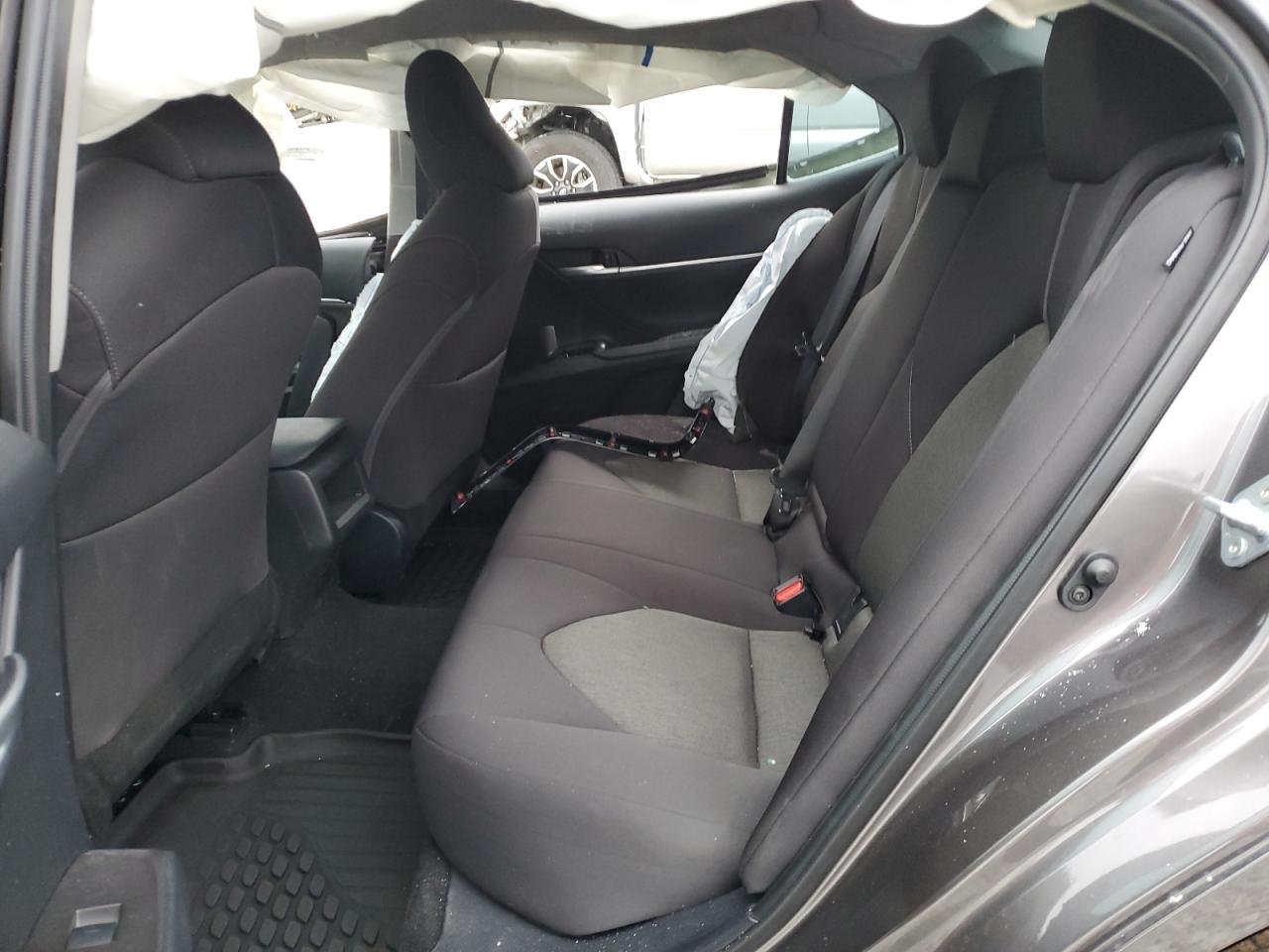 2023 Toyota Camry - Image 10