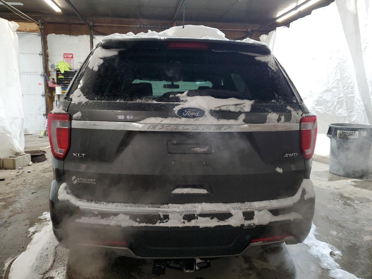 2018 Ford Explorer - Image 6