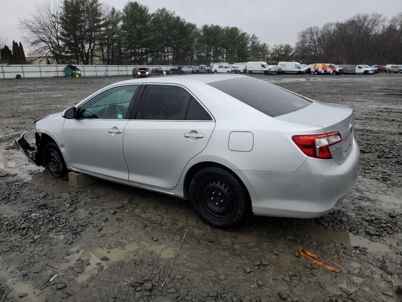 2013 Toyota Camry - Image 2