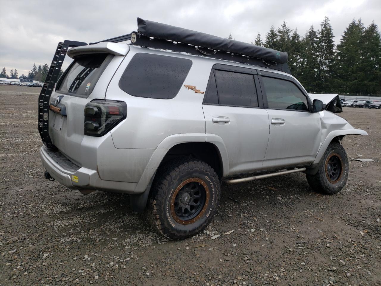 2018 Toyota 4Runner - Image 3