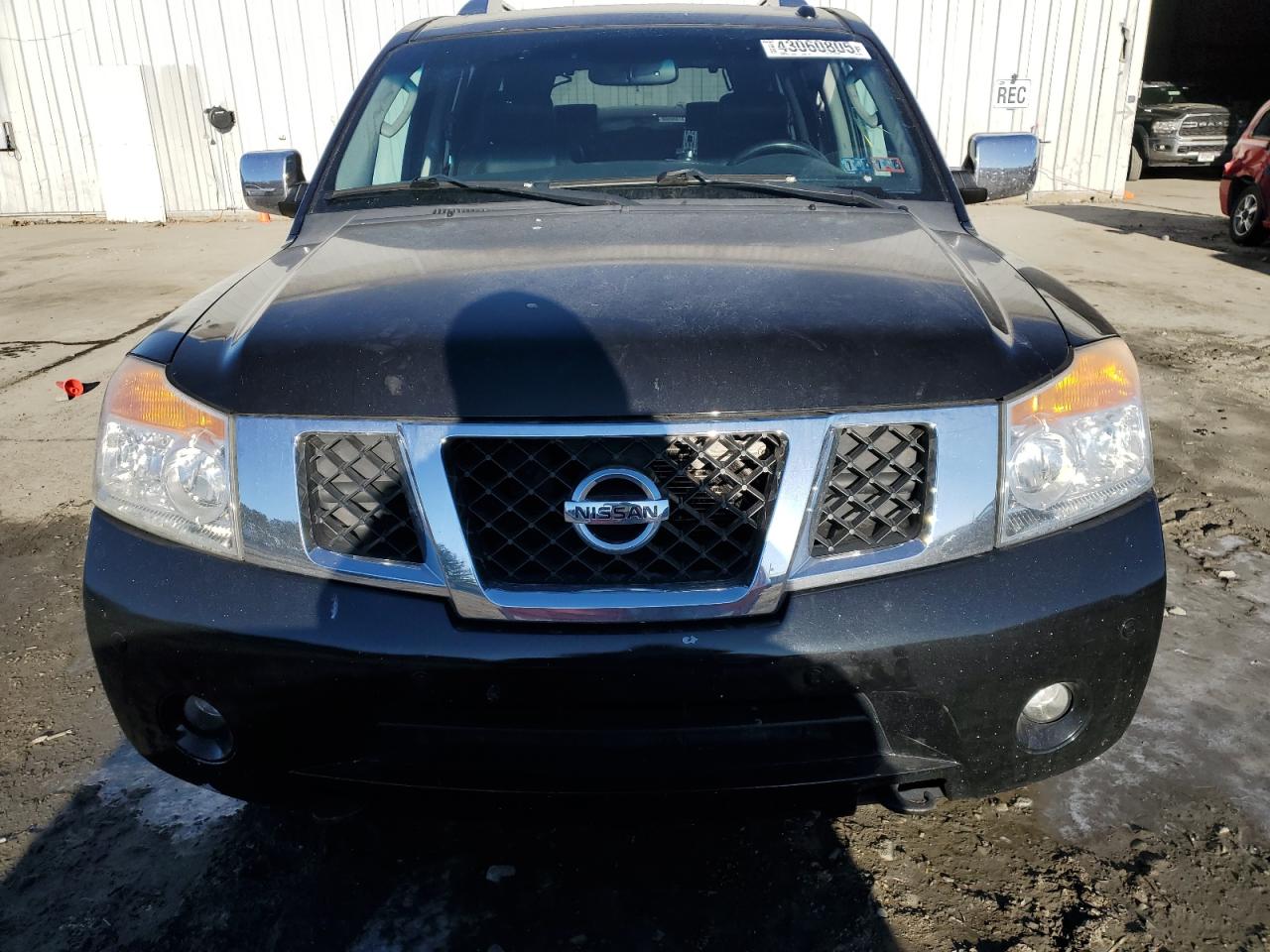 2010 Nissan Armada - Image 5