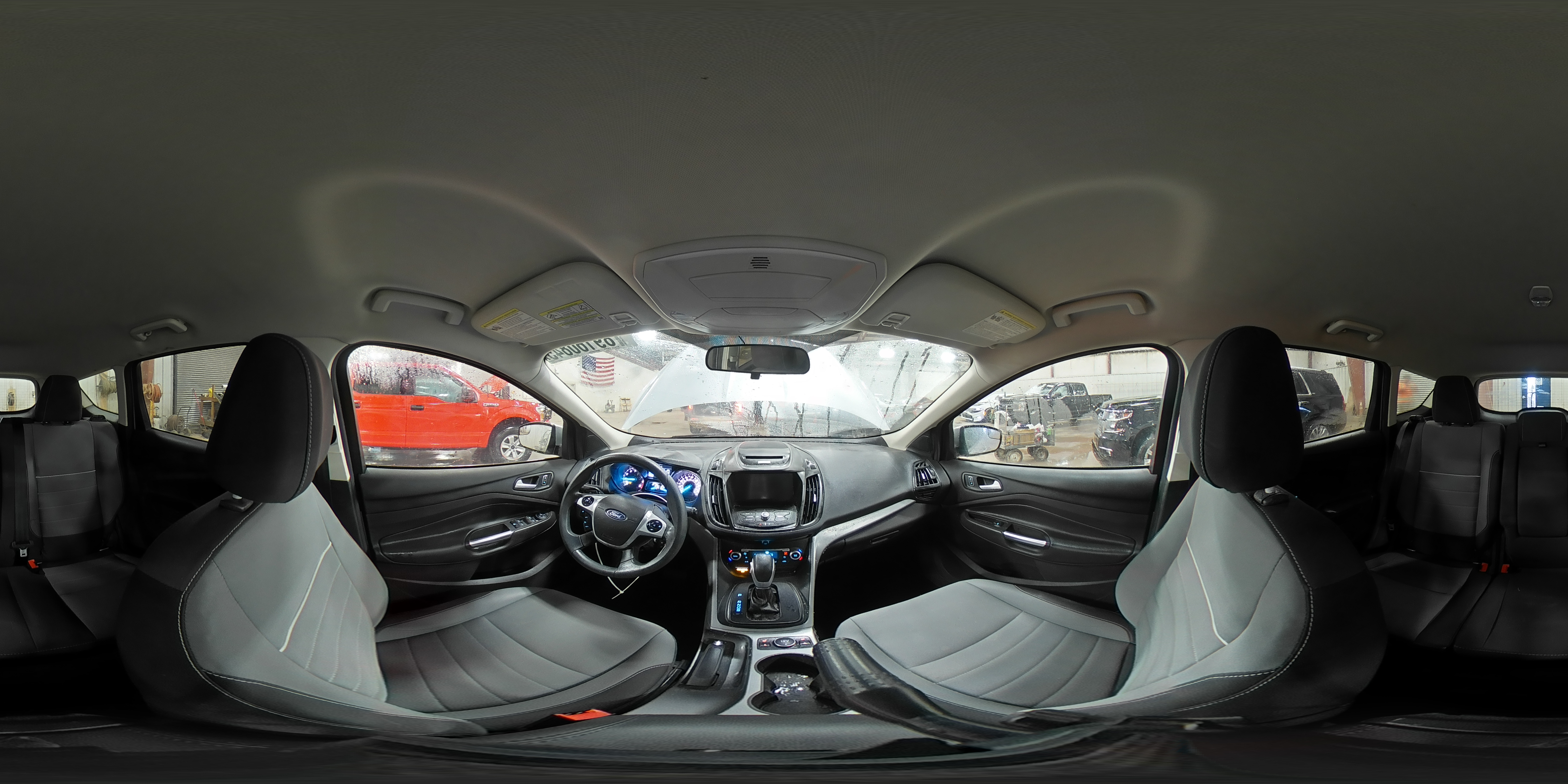 2015 Ford Escape - Image 16