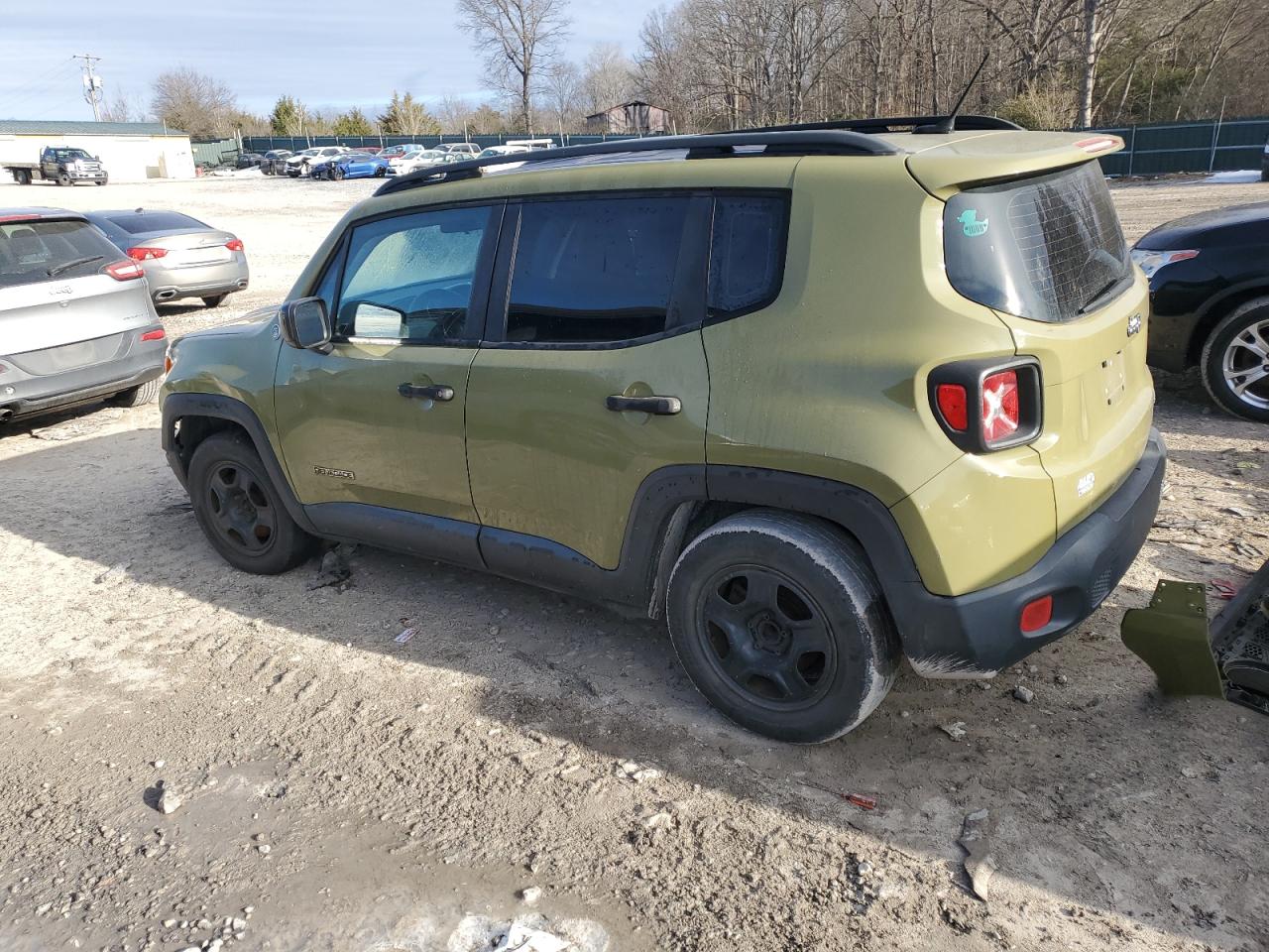 2015 Jeep Renegade - Image 2