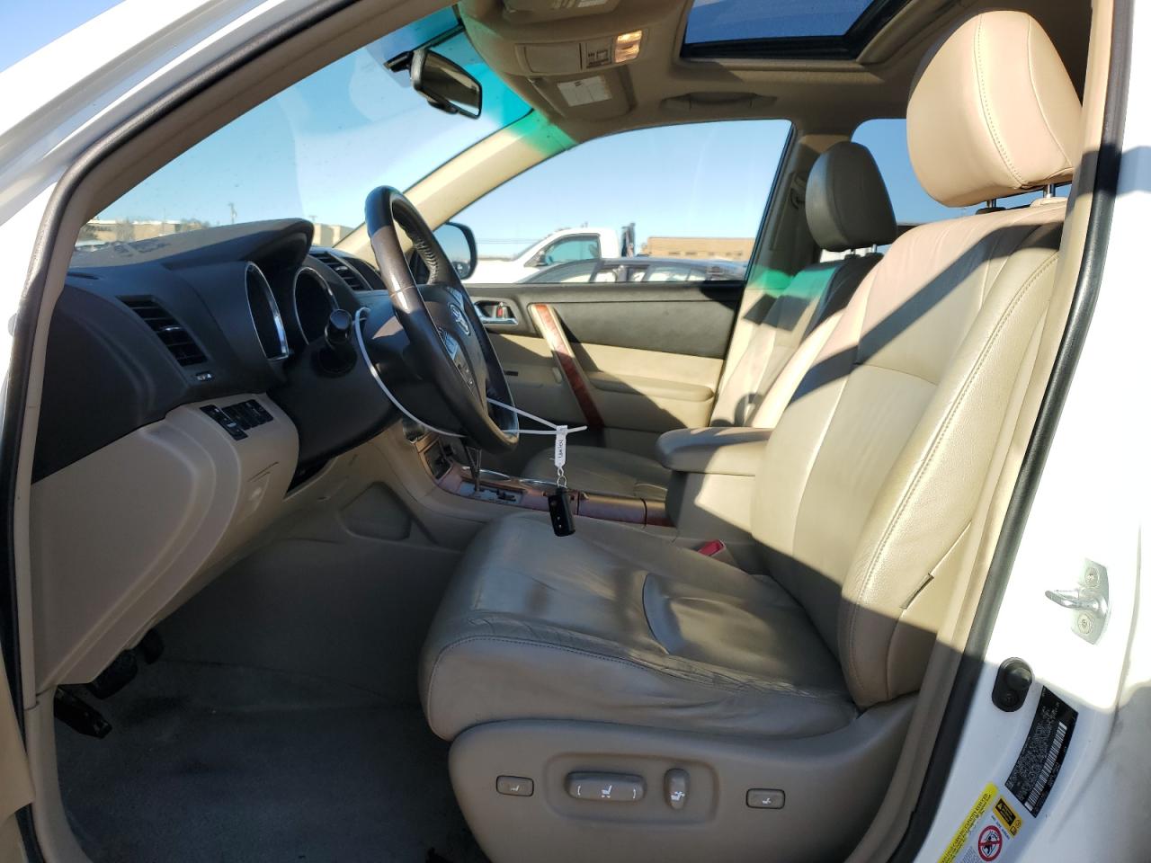 2009 Toyota Highlander - Image 7