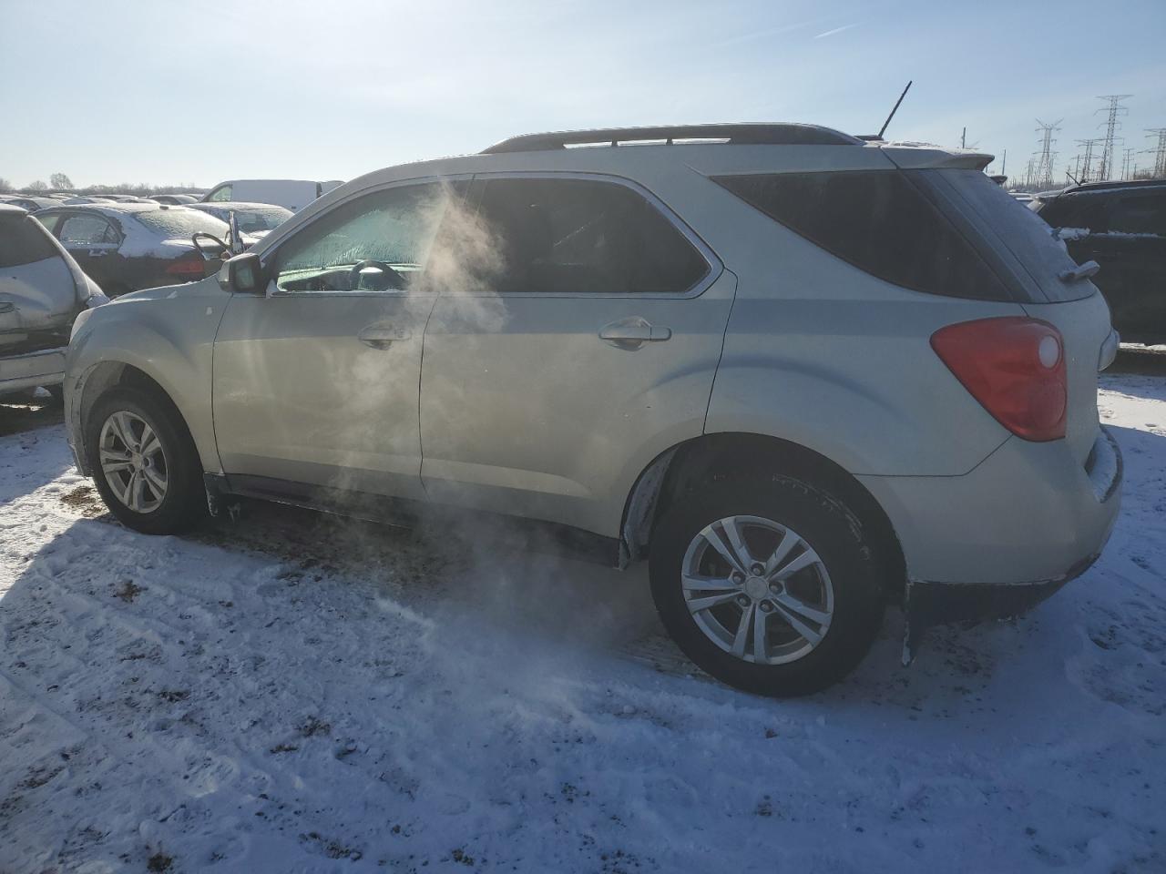 2015 Chevrolet Equinox - Image 2