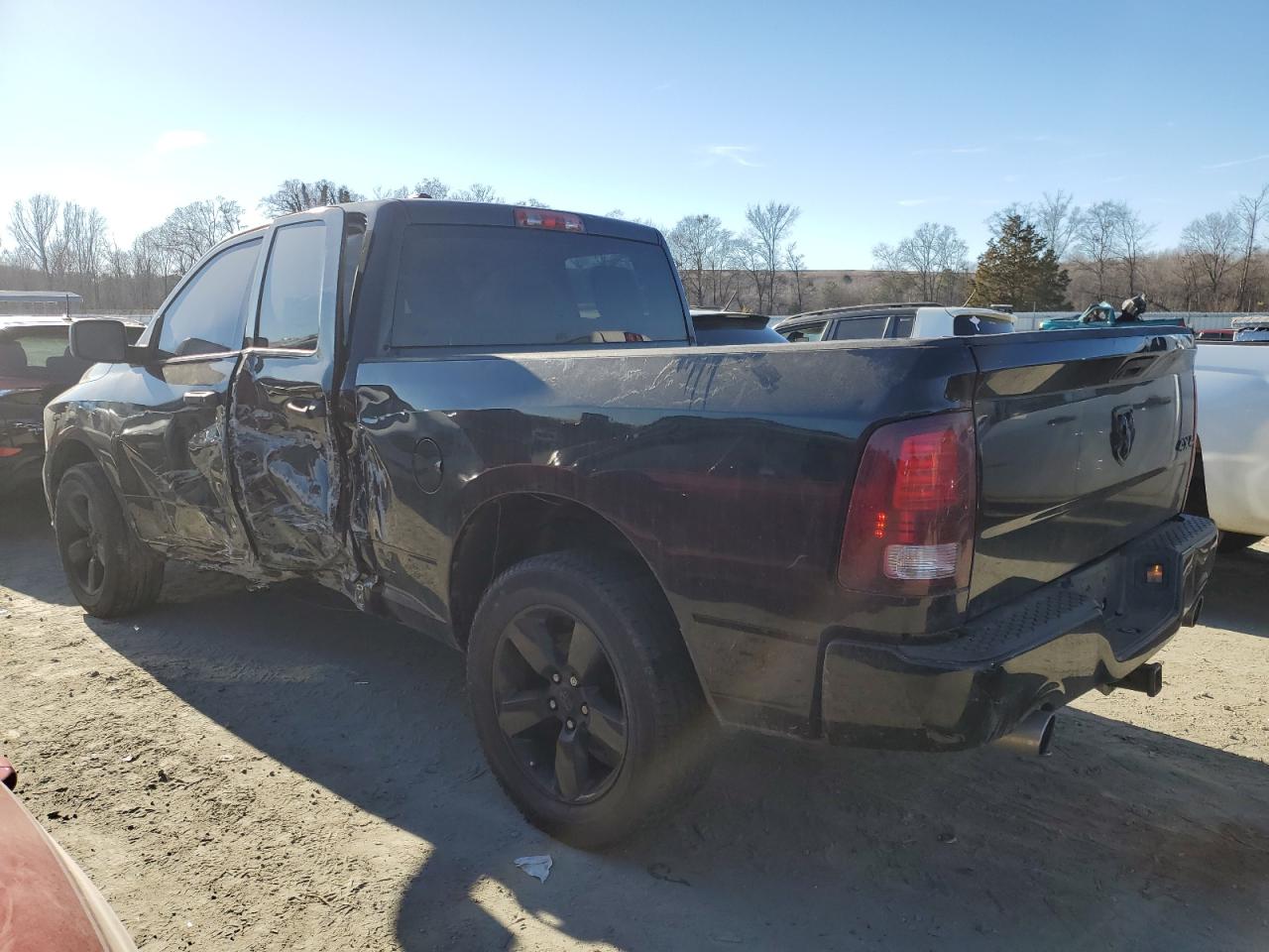 2014 RAM 1500 - Image 2