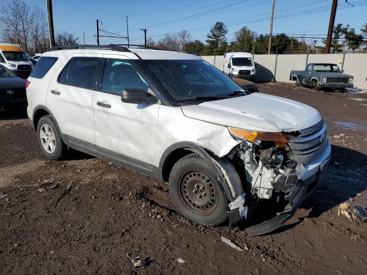 2014 Ford Explorer - Image 4