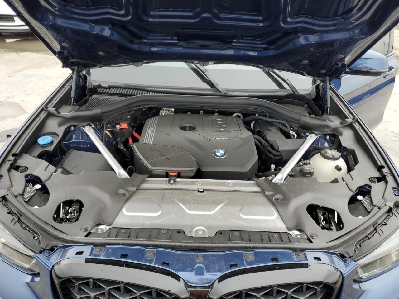 2024 BMW X4 - Image 13