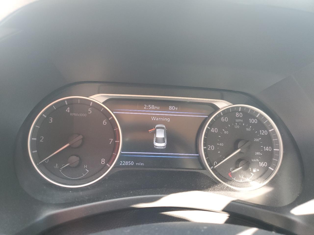 2022 Nissan Sentra - Image 9