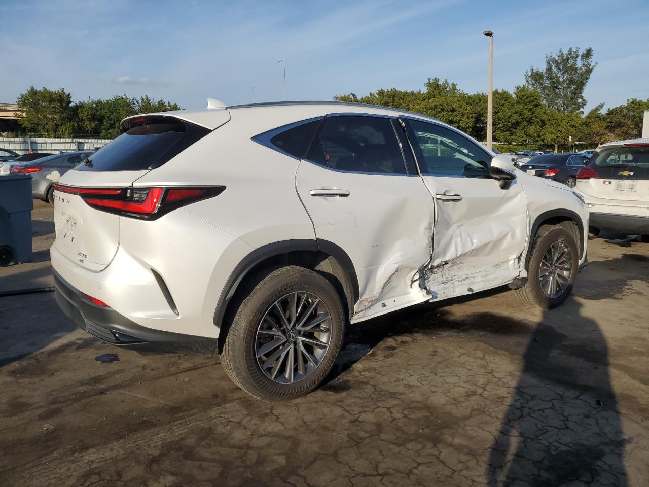 2022 Lexus NX - Image 3