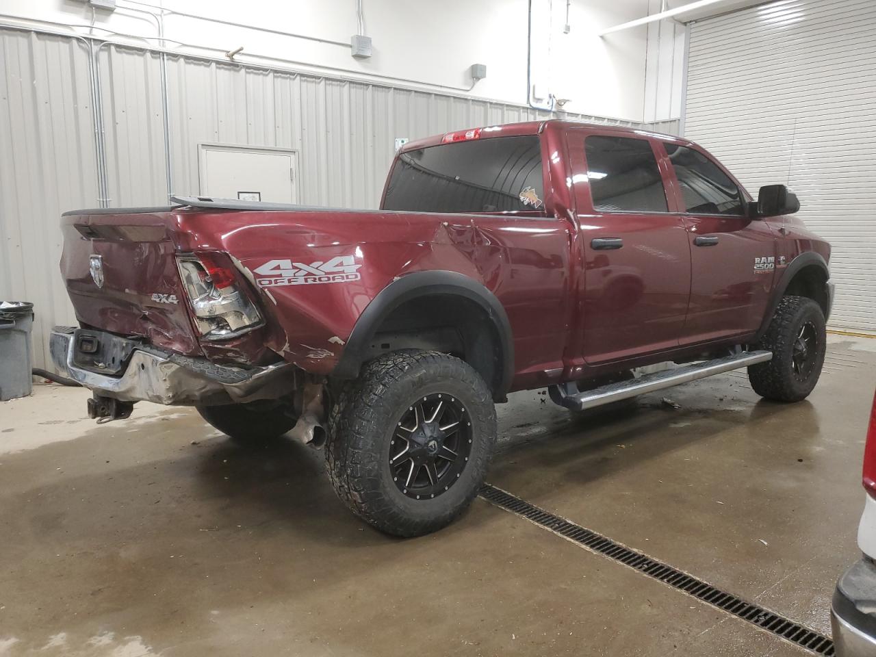2017 RAM 2500 - Image 3