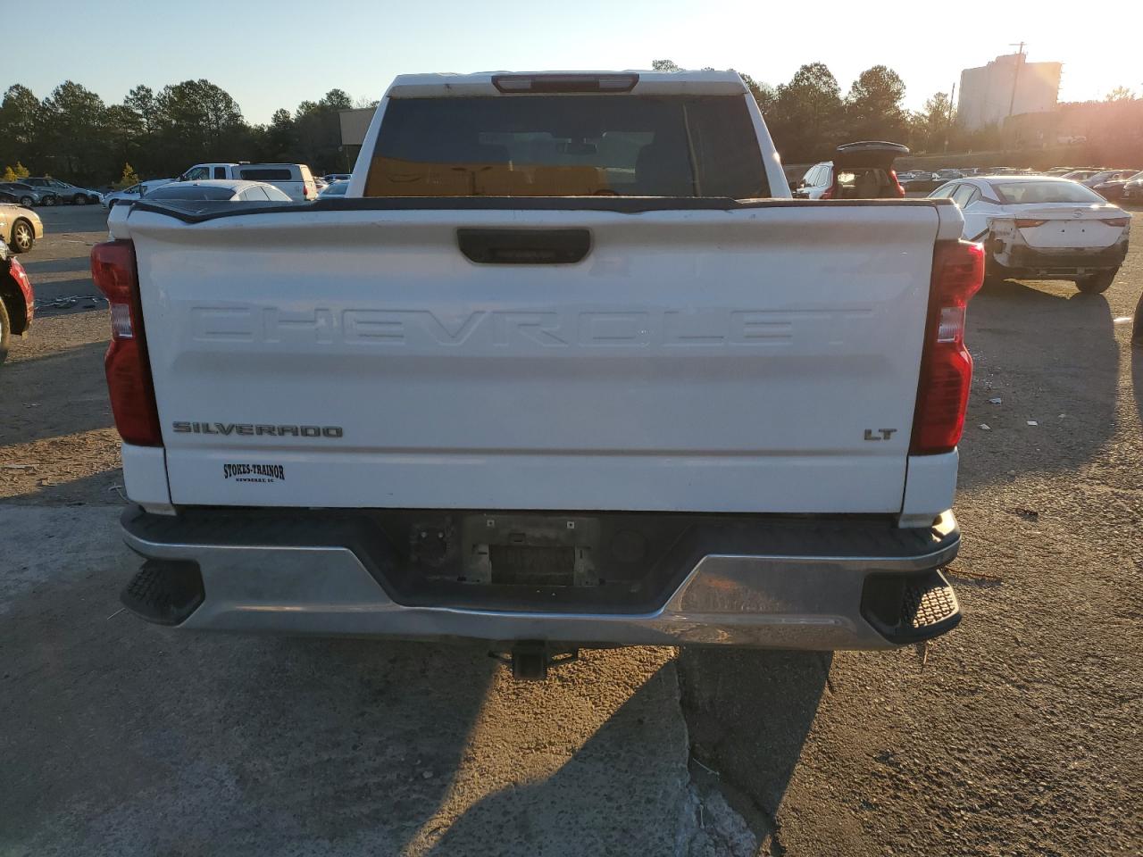 2020 Chevrolet Silverado - Image 6