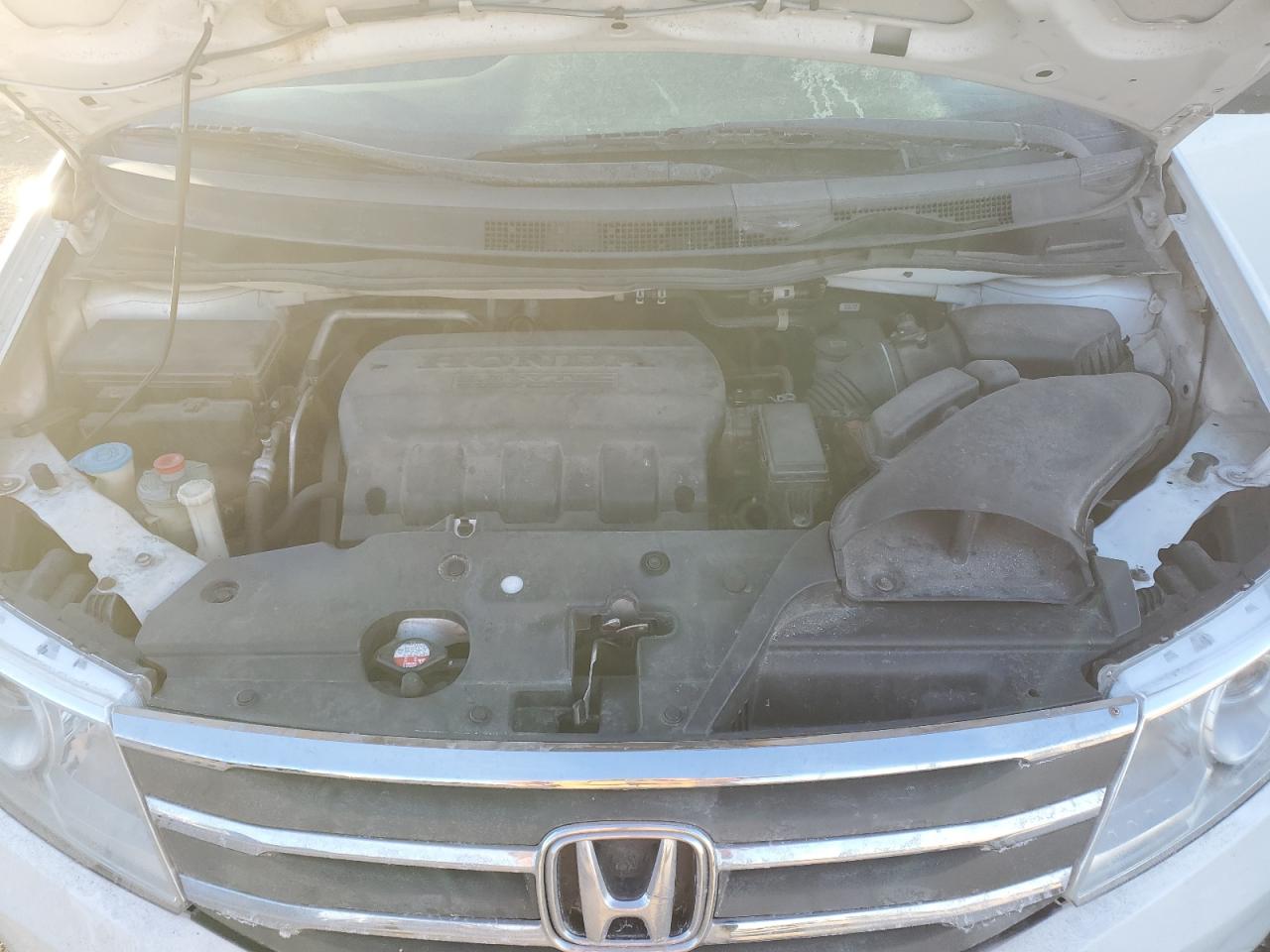 2012 Honda Odyssey - Image 13