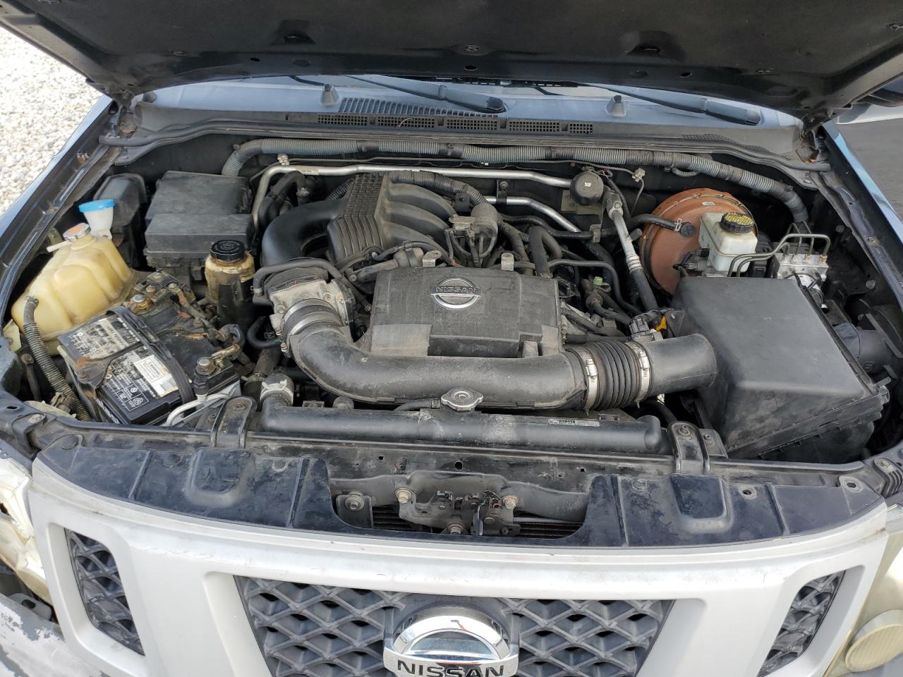 2010 Nissan XTerra - Image 12