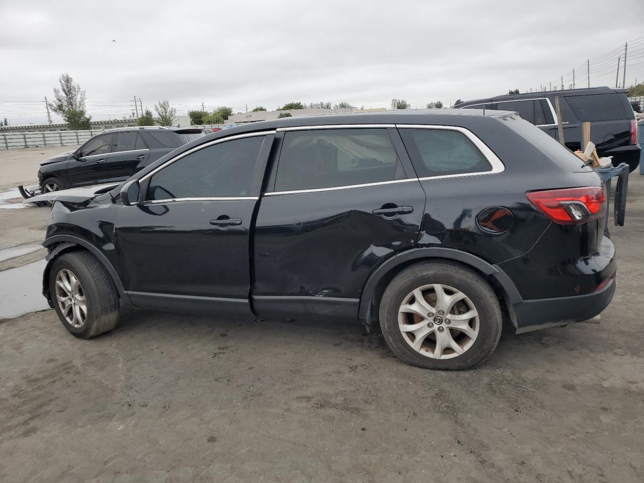 2013 Mazda CX-9 - Image 2
