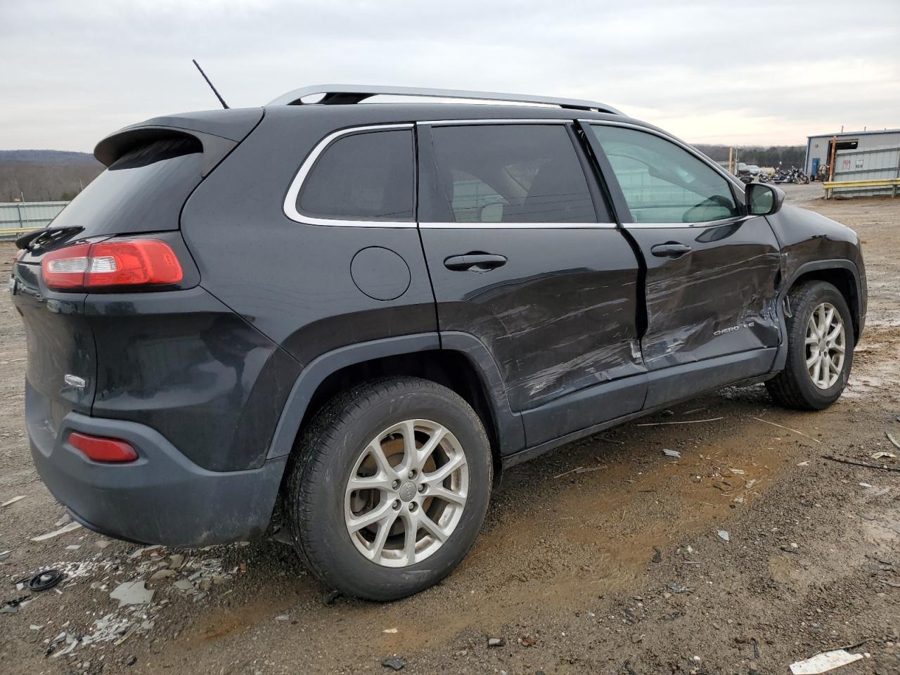 2015 Jeep Grand Cherokee - Image 3