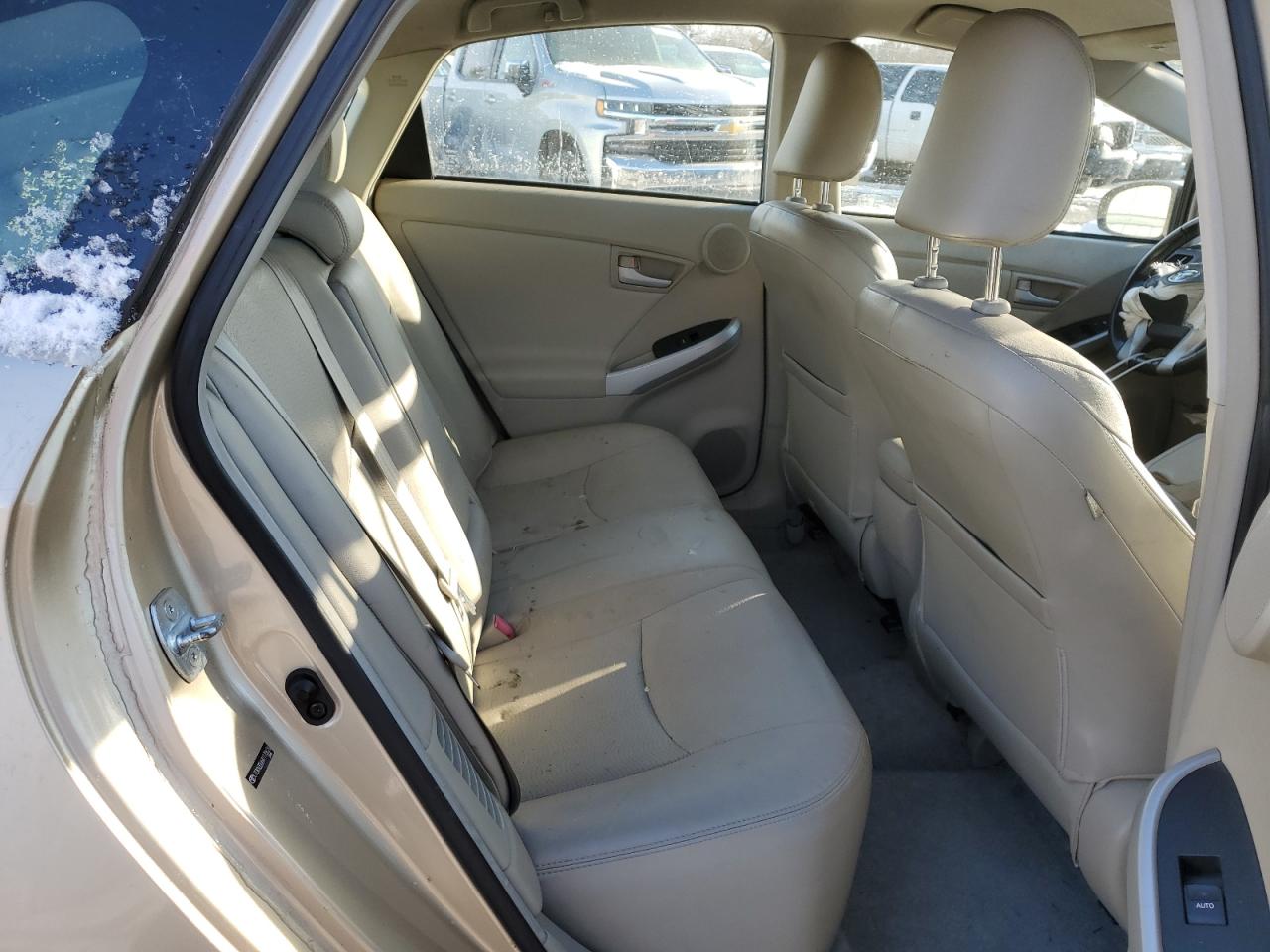 2010 Toyota Prius - Image 11