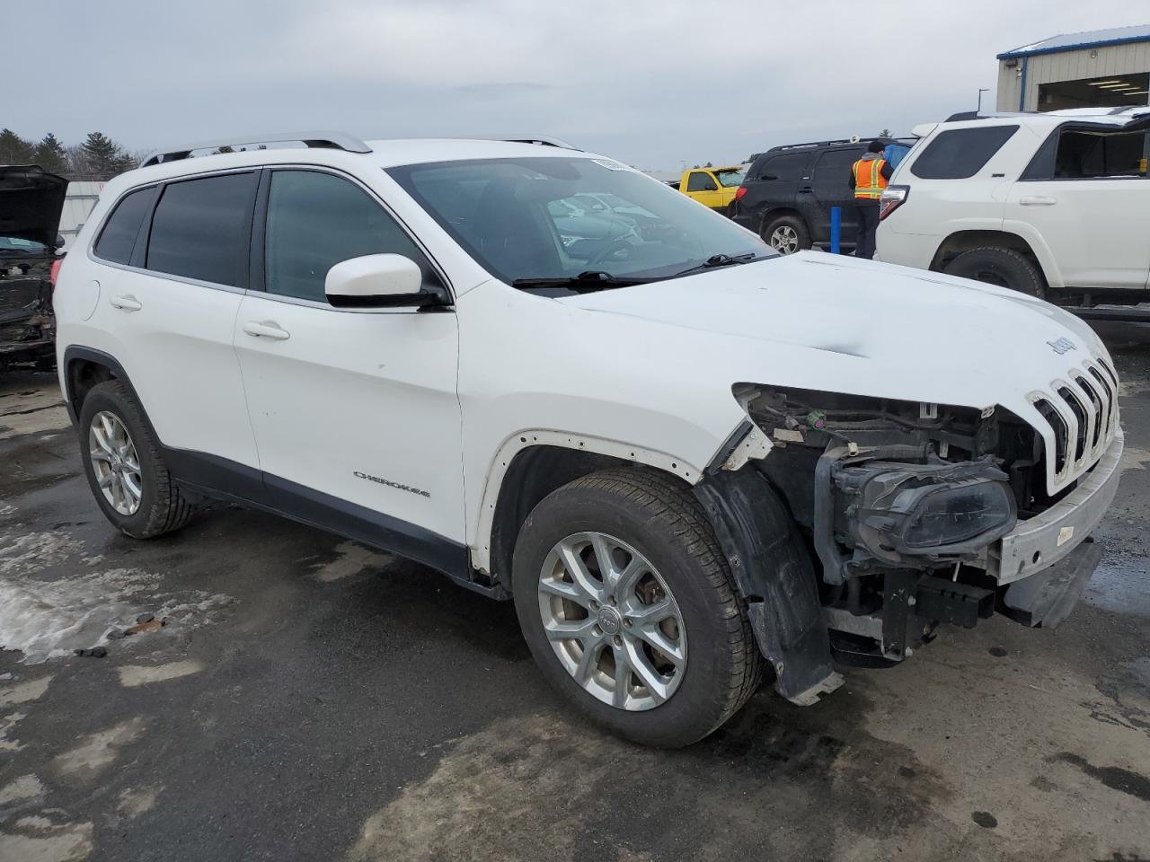 2016 Jeep Grand Cherokee - Image 4