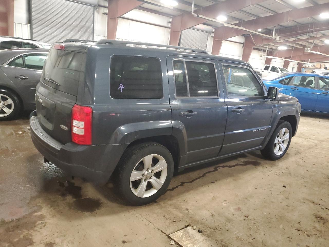 VIN 1C4NJPFB2FD186582 2015 JEEP PATRIOT no.3