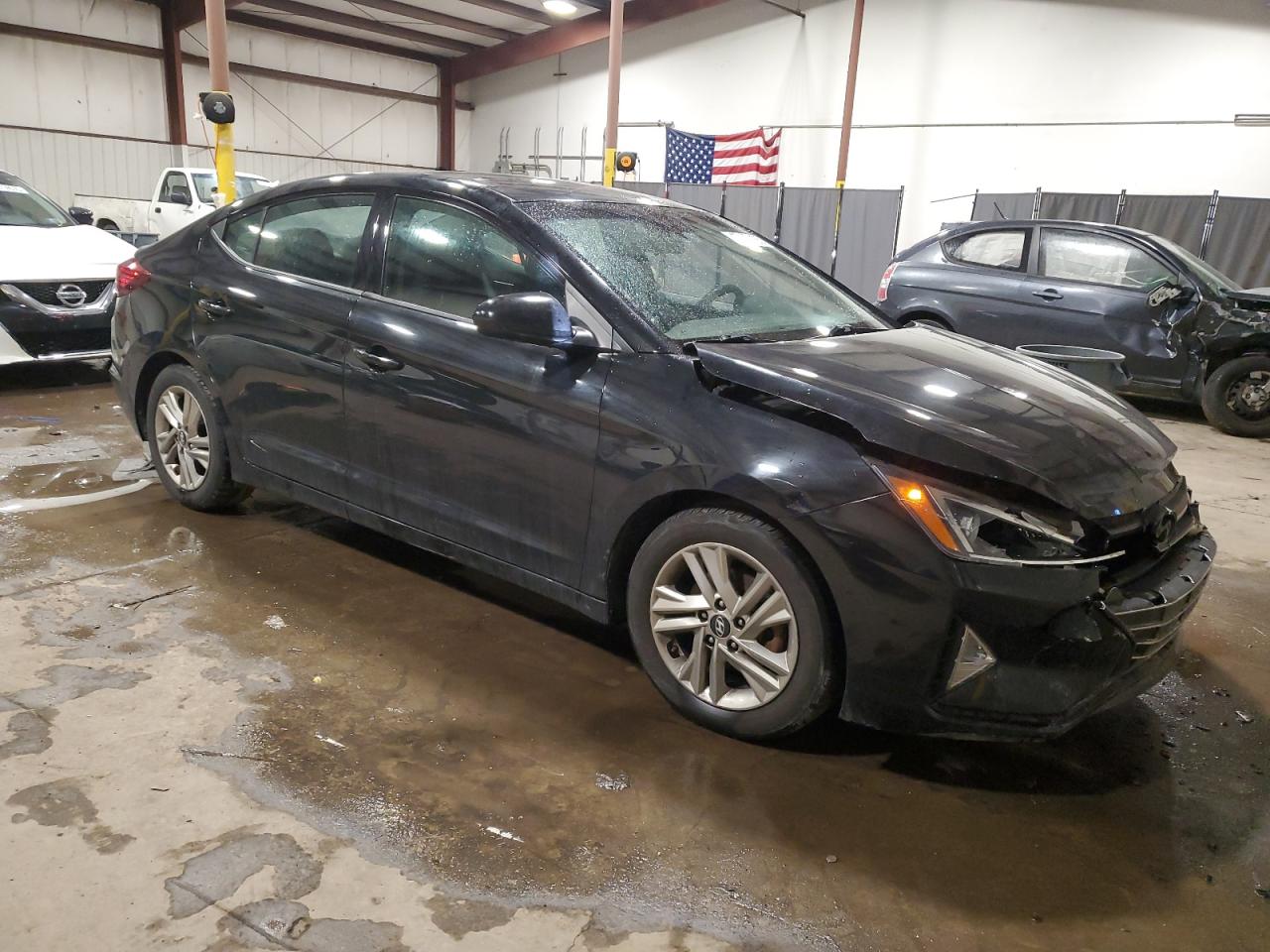 2019 Hyundai Elantra - Image 4