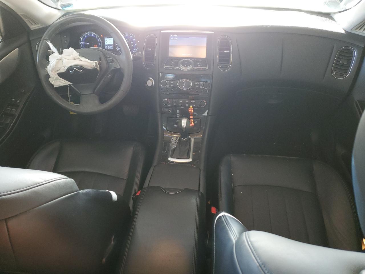 2017 Infiniti QX50 - Image 8