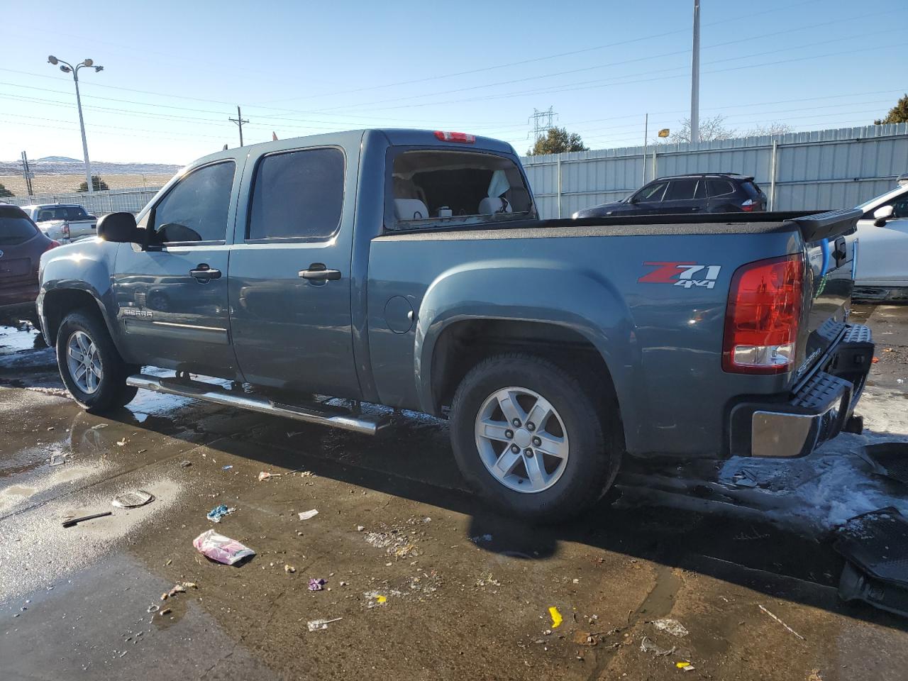 2012 GMC Sierra - Image 2
