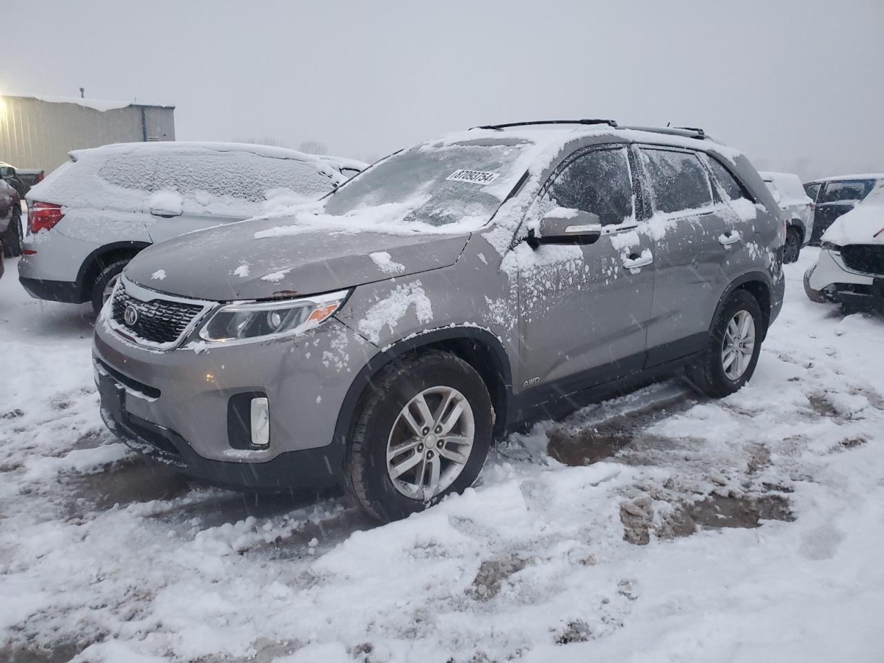 VIN 5XYKTDA79FG611621 2015 KIA SORENTO no.1