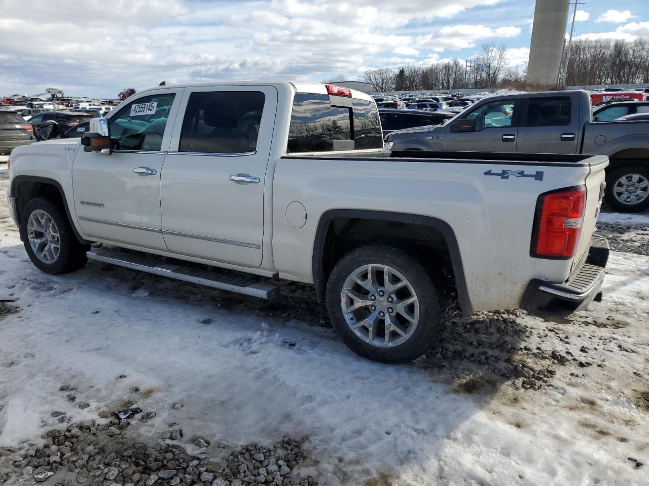 2015 GMC Sierra - Image 2