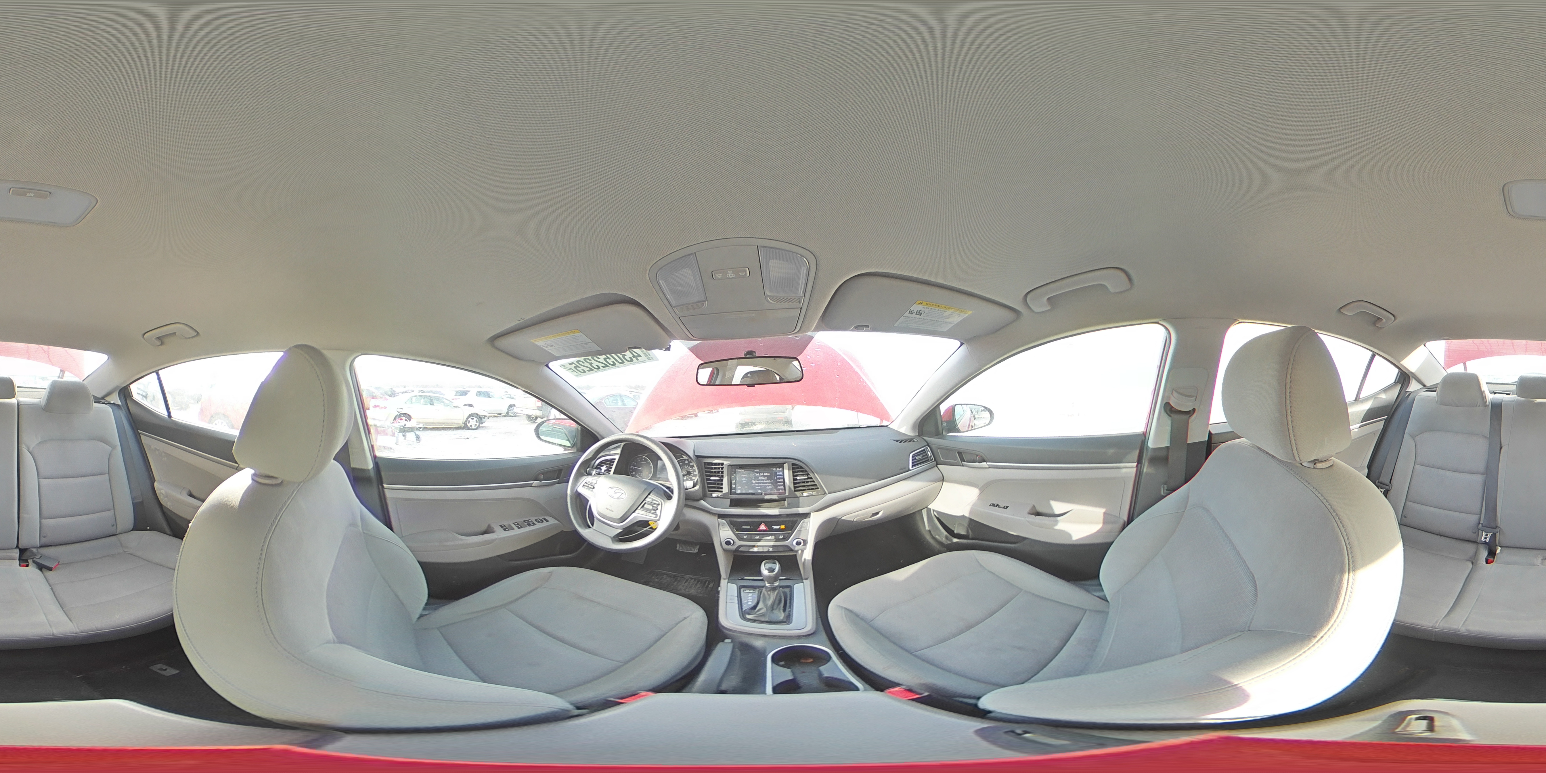 2017 Hyundai Elantra - Image 12