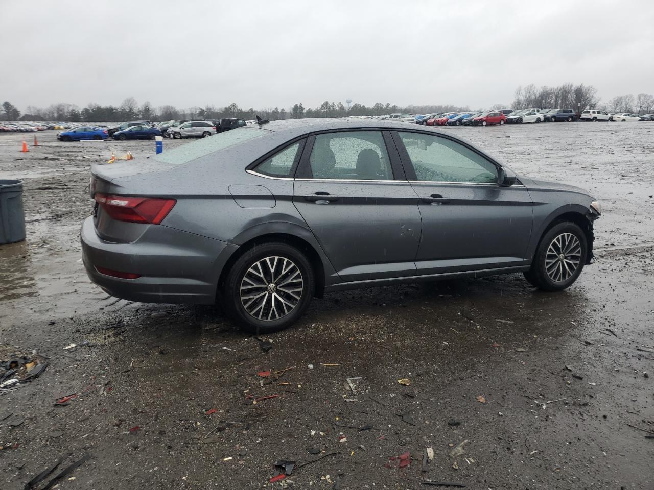 2021 Volkswagen Jetta - Image 3