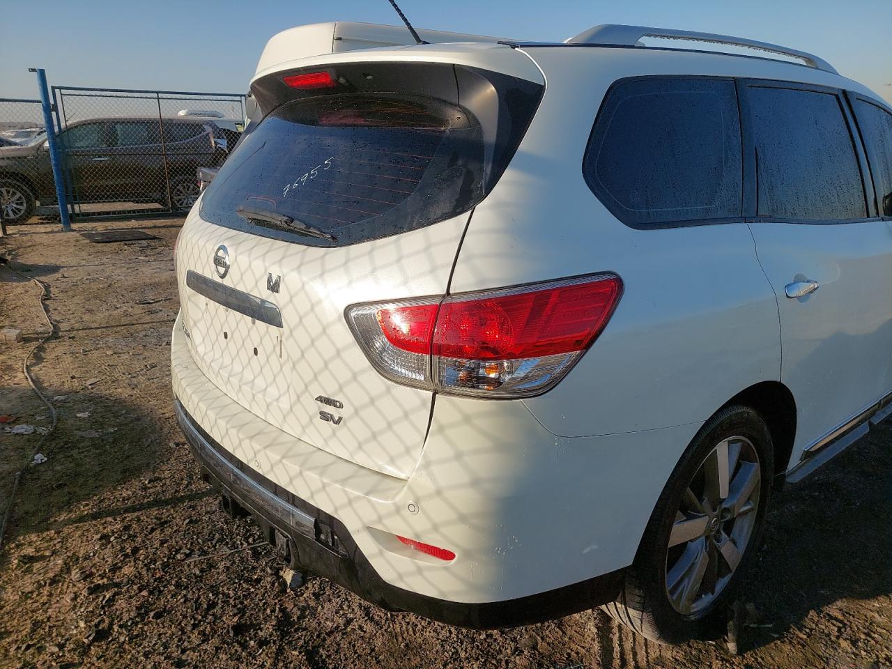 5N1AR2M72FC619229 - 2015 Nissan Pathfinder S - #42478635