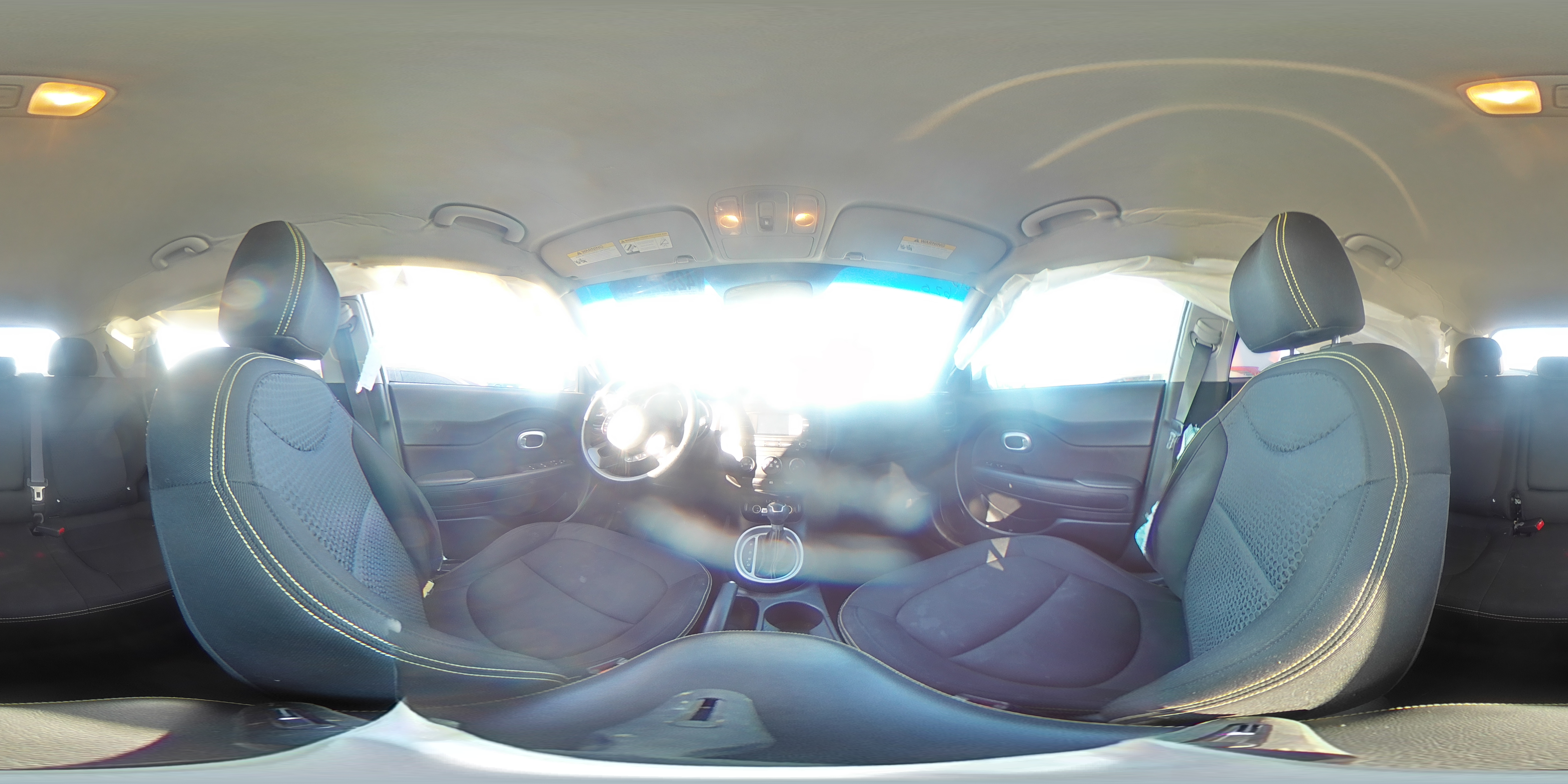2015 Kia Soul - Image 14