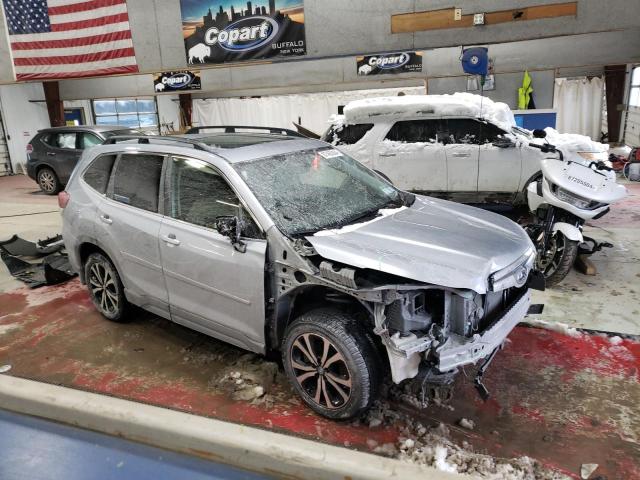  SUBARU FORESTER 2020 Srebrny