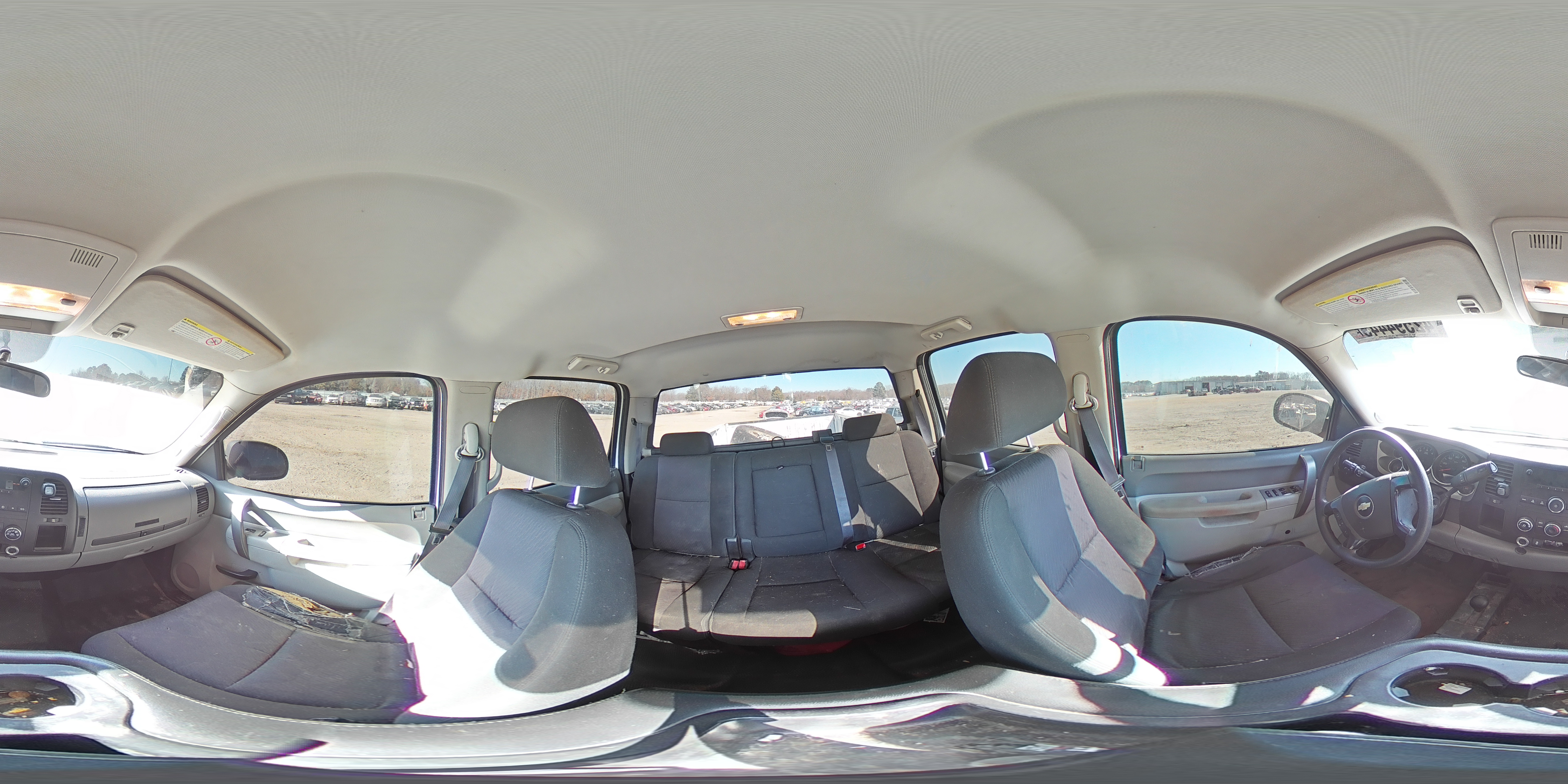 2014 Chevrolet Silverado - Image 12