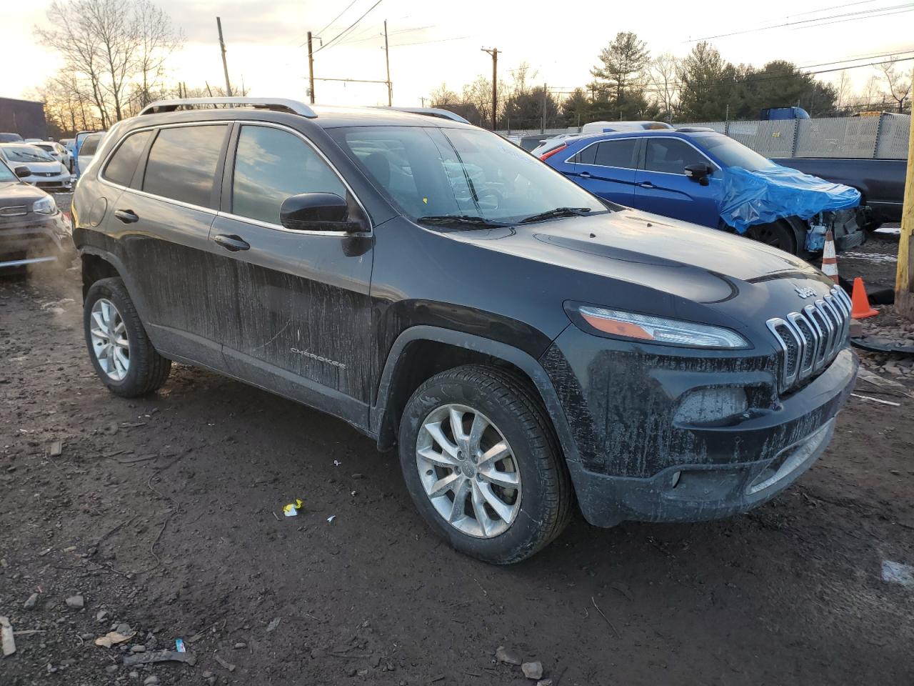 2015 Jeep Grand Cherokee - Image 4