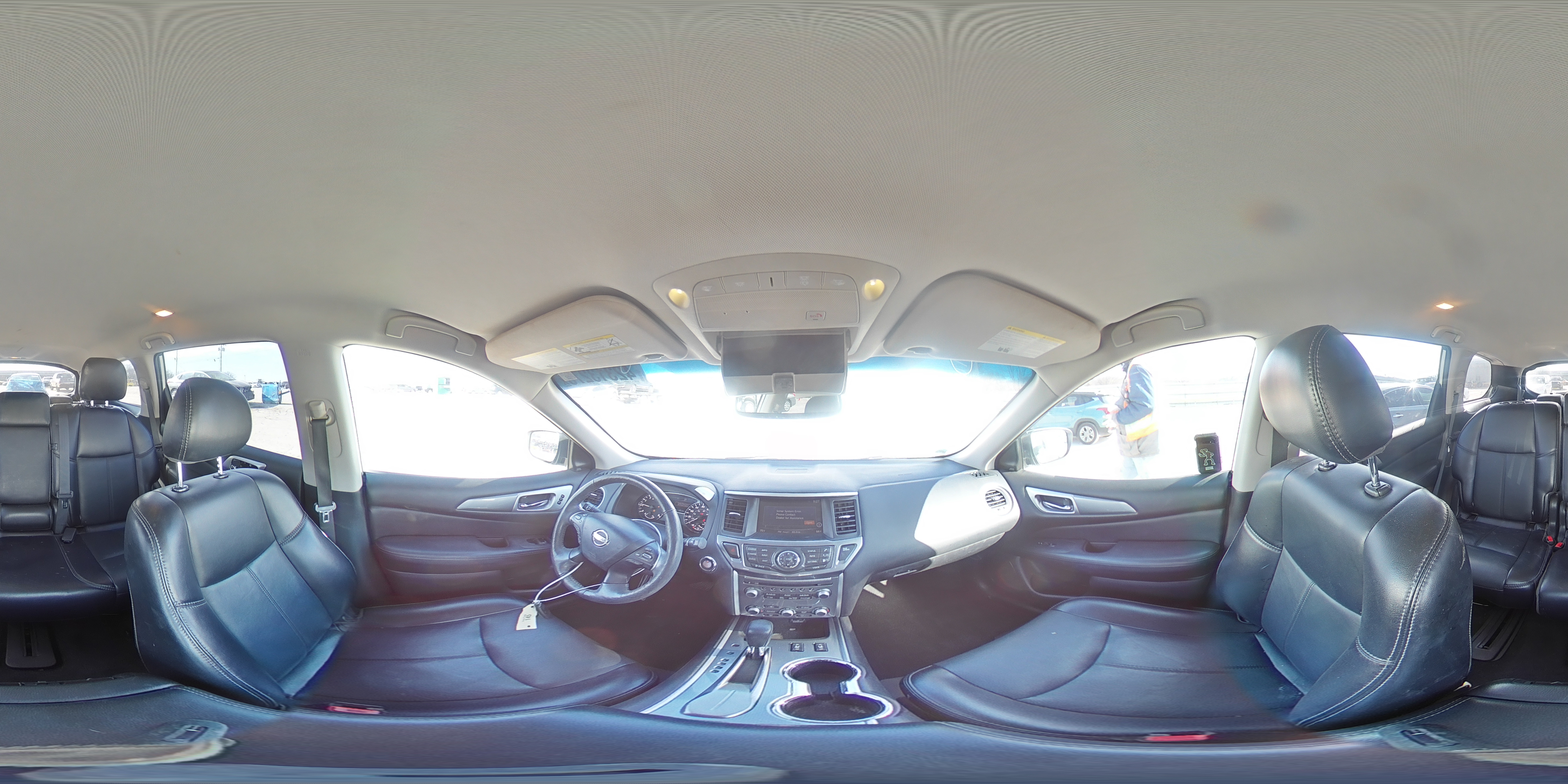 2020 Nissan Pathfinder - Image 16