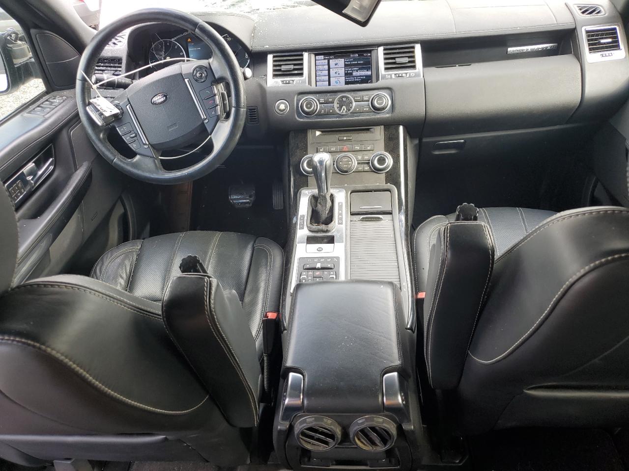 2013 Land Rover Range Rover - Image 8