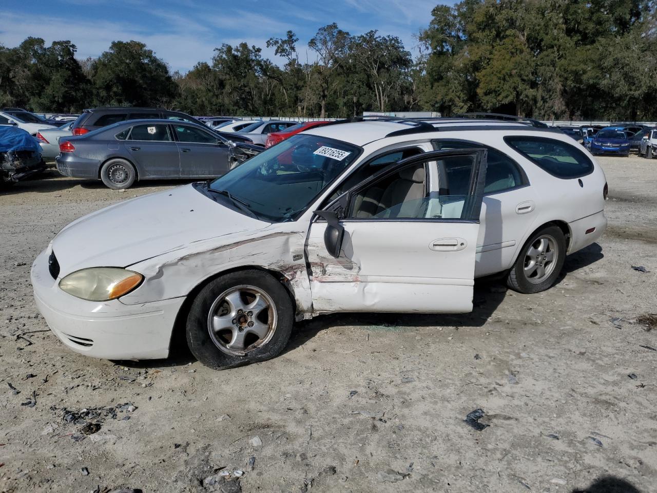 2004 Ford Taurus Se იყიდება Ocala-ში, FL - Front End