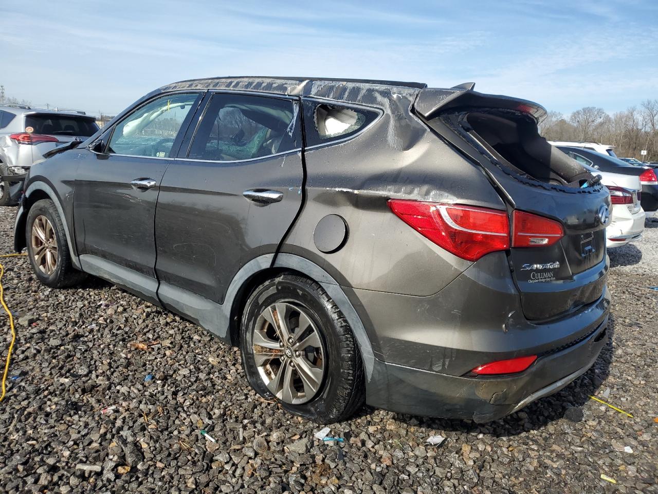 2014 Hyundai Santa Fe - Image 2