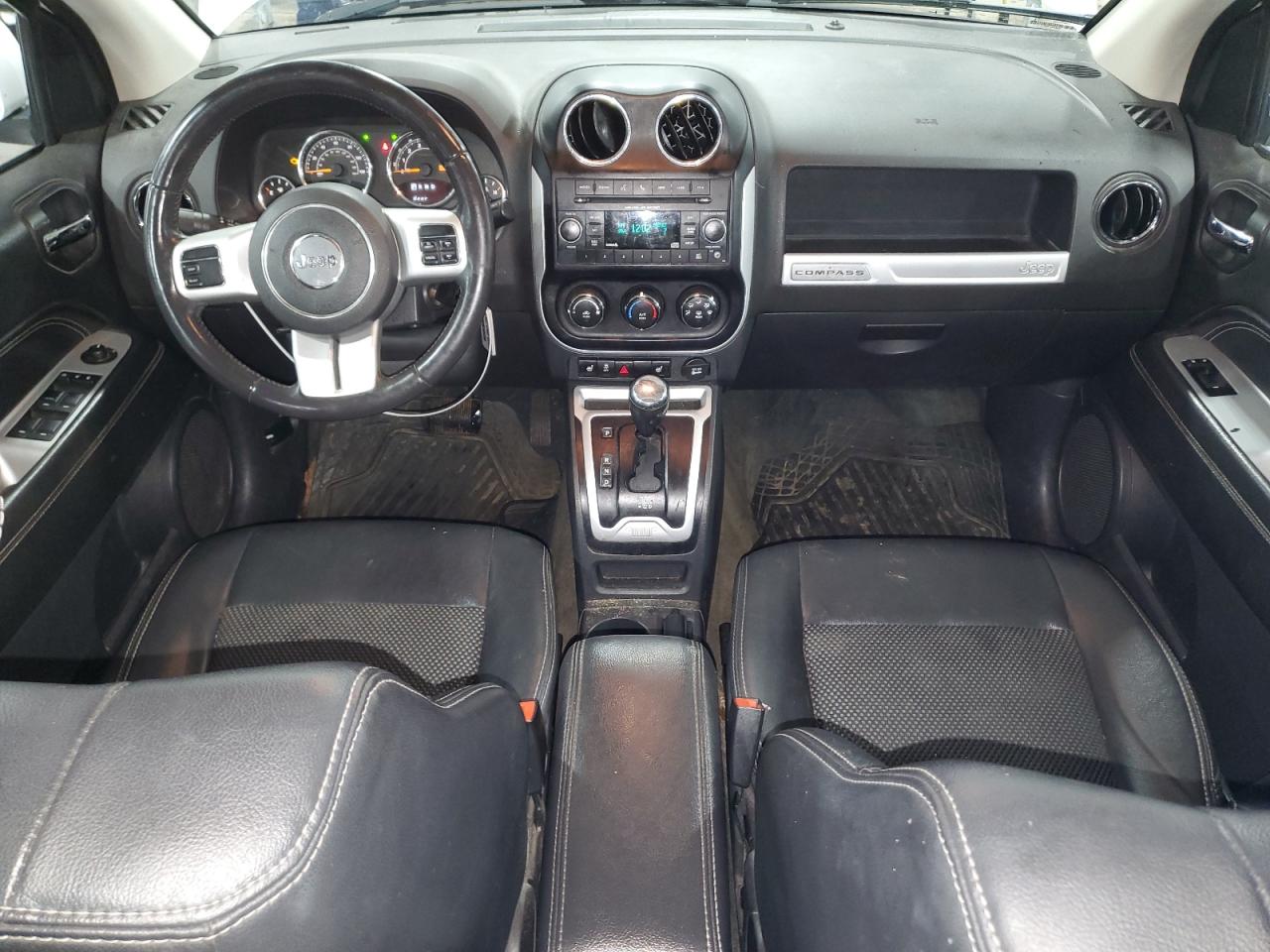 2016 Jeep Compass - Image 8