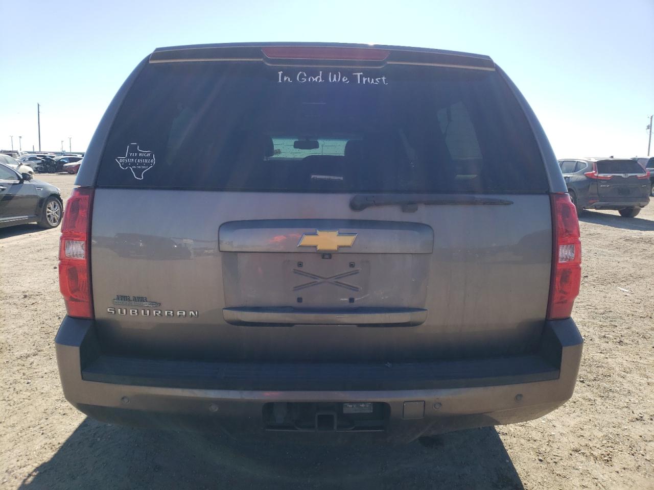 2013 Chevrolet Suburban - Image 6