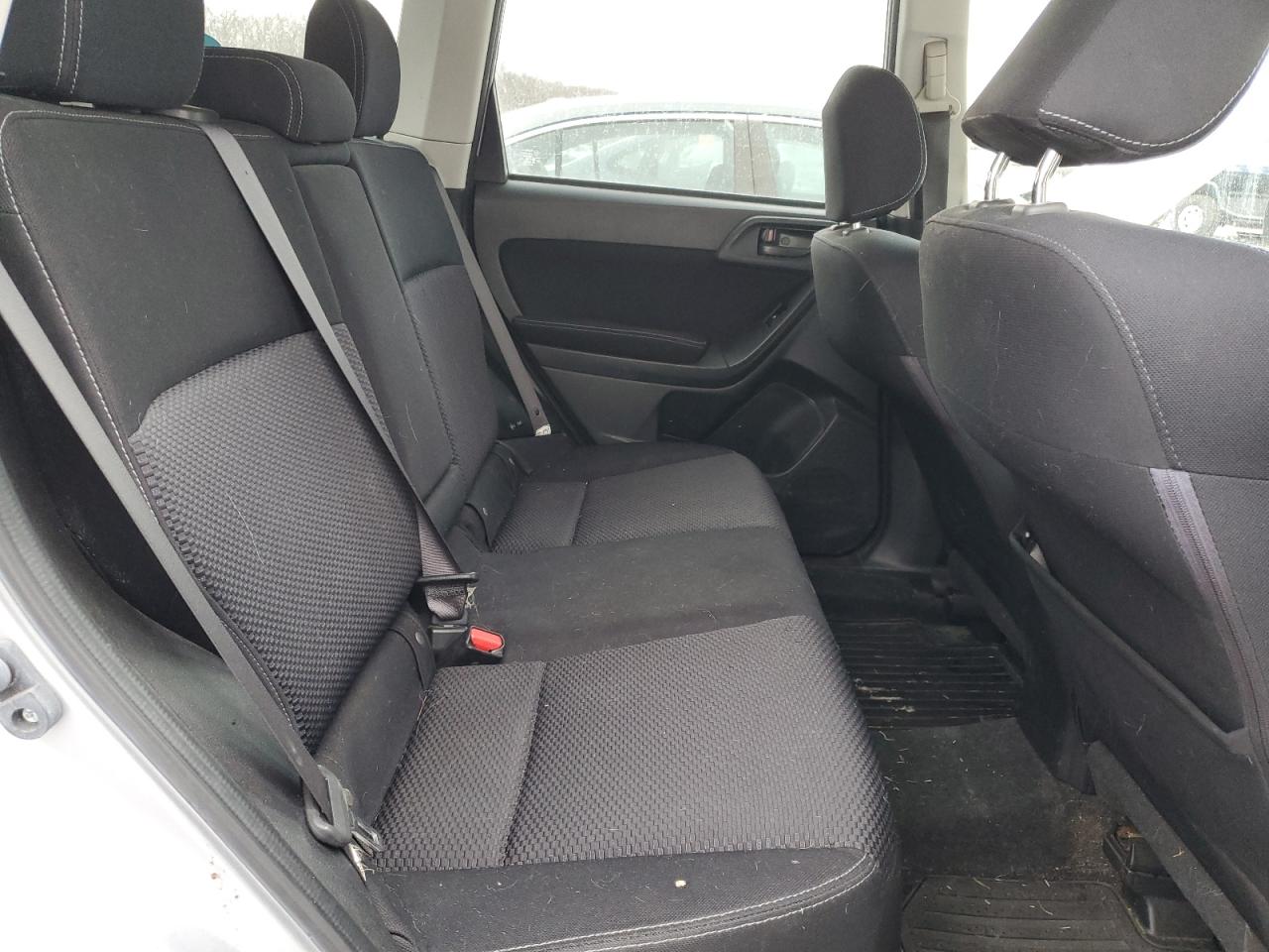 2015 Subaru Forester - Image 10